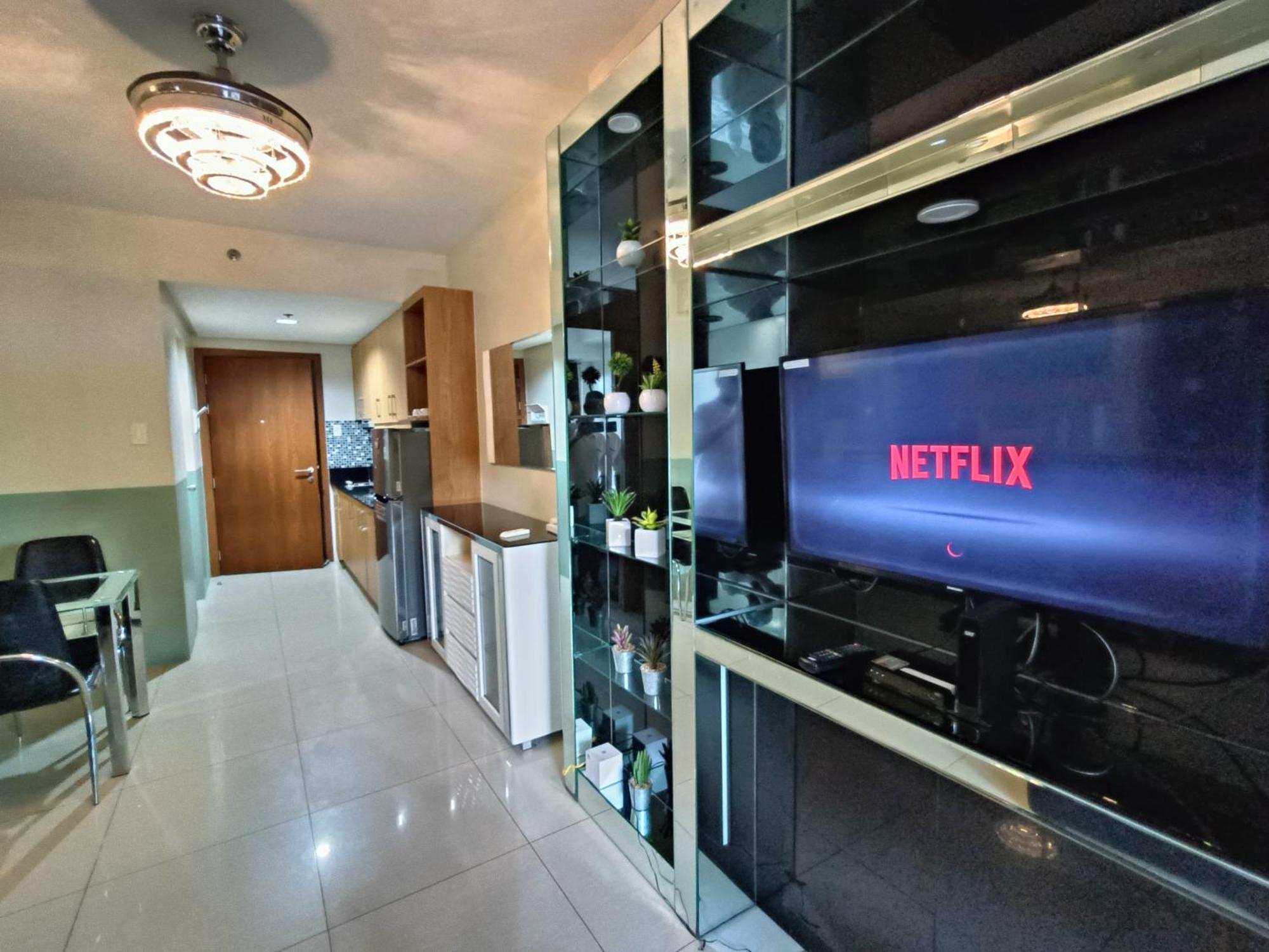 Premiere Haven At Shell Residences Manila Exterior photo