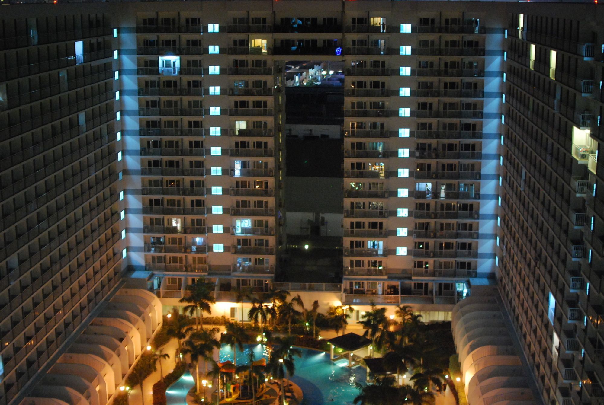 Premiere Haven At Shell Residences Manila Exterior photo