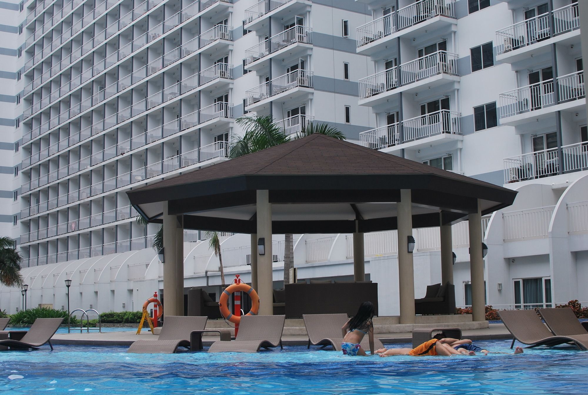Premiere Haven At Shell Residences Manila Exterior photo